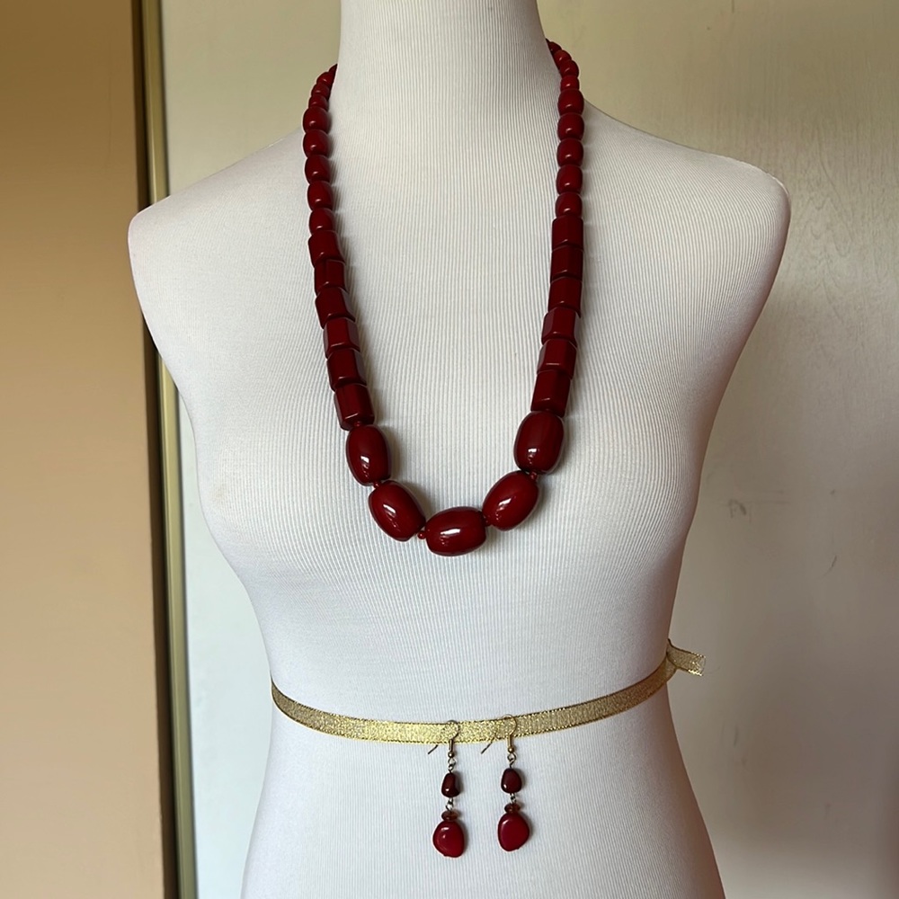 Red stone necklace with matching earrings